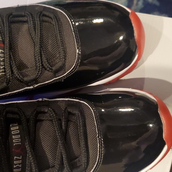 Jordan 11's - Picture 5 of 5